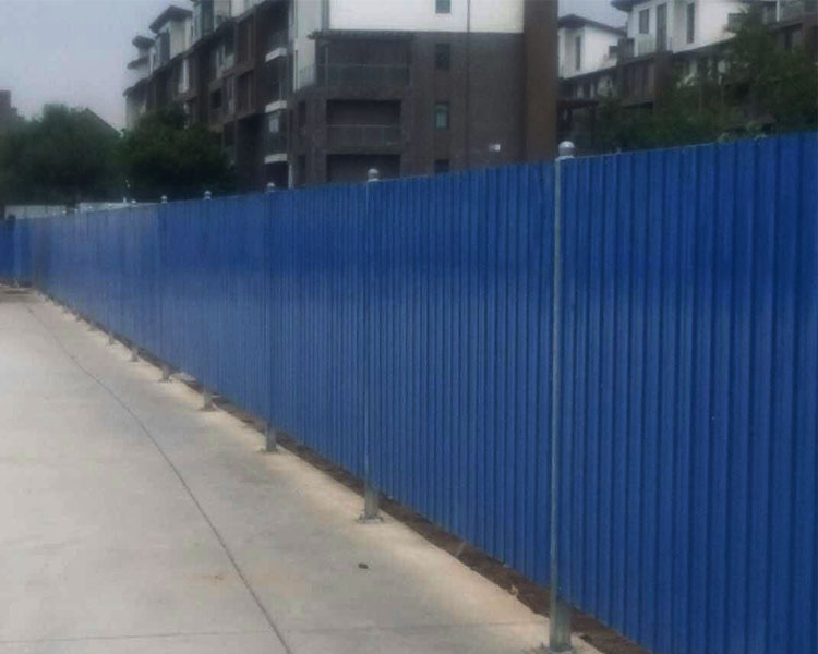 彩钢围挡板租赁助力城市建设：环保与节约并存